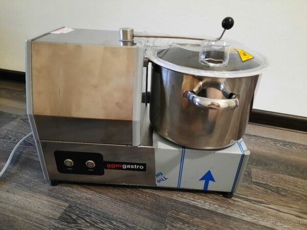 KUTER 8L / 1400 ot.