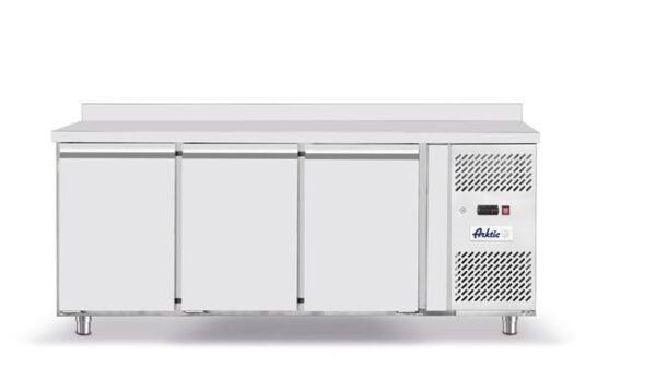 3-dverový chladiaci stôl Profi Line s bočným agregátom, séria 700, Arktic, Profi Line, GN 1/1, 420L, 230V/400W, 1795x700x(H)879mm