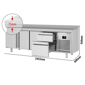 Chladiaci stôl PREMIUM PLUS - 2452 x 600 mm - s 3 dverami a 2 zásuvkami a so zadnou stenou