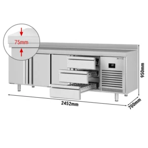 Chladiaci stôl PREMIUM PLUS - 2452 x 700 mm - s 3 dverami a 3 zásuvkami a so zadným krytom