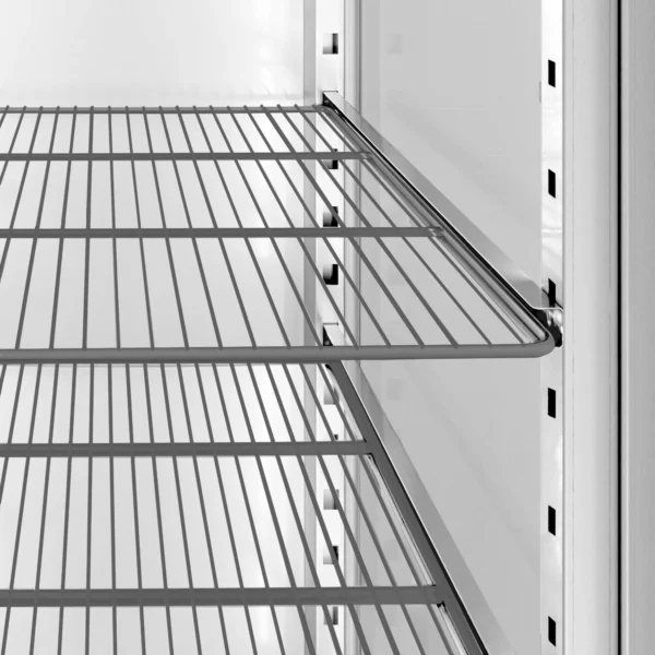 Chladnička PREMIUM - GN 2/1 - 700 litrov - s 1 nerezovými polovičnými dverami a 2 zásuvkami - Image 2