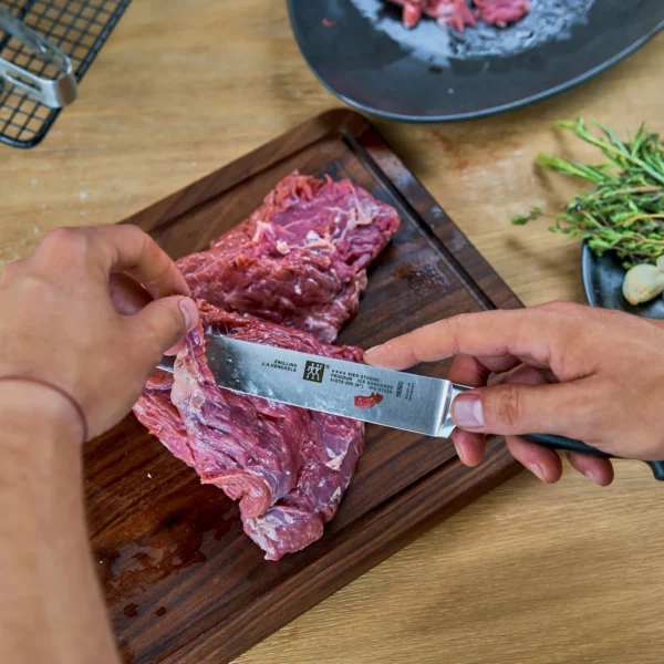 ZWILLING | VIER STERNE - Nôž na mäso - čepeľ: 200mm - Image 8