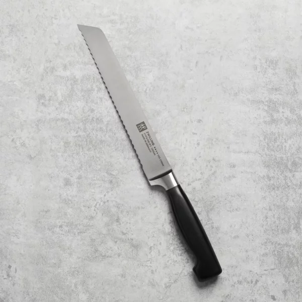 ZWILLING | VIER STERNE - Nôž na chlieb s vlnitým ostrím - čepeľ: 200mm - Image 9