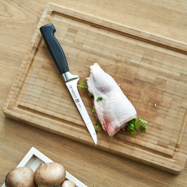 ZWILLING | VIER STERNE - Vykosťovací nôž - čepeľ: 140mm - Image 6