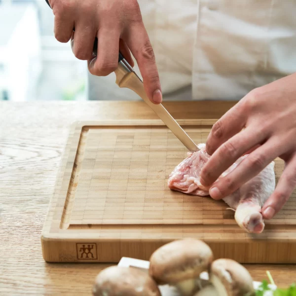 ZWILLING | VIER STERNE - Vykosťovací nôž - čepeľ: 140mm - Image 8