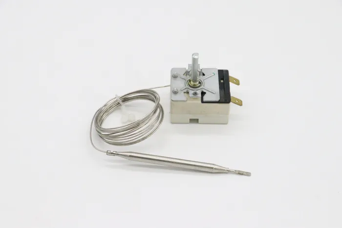 M700 - Termostat 190 °C Jednofázový