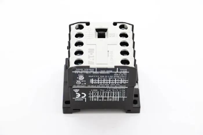M700 - Stýkač 220V 4Kw – Obrázok 5