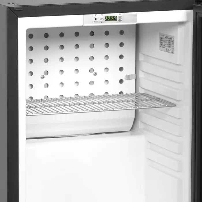 Mini chladnička – 34 L – celočierna | TEFCOLD TM 45 C – Obrázok 3