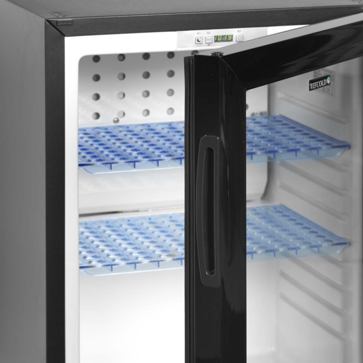 Mini chladnička – čierna – 34 L | TEFCOLD TM 45 GC – Obrázok 6