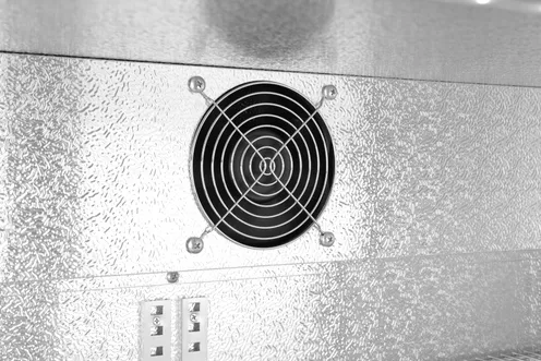 Barová chladnička s 3 posuvnými dverami, Arktic, 254L, Čierna, 220-240V/160W, 1350x520x(H)865mm – Obrázok 4